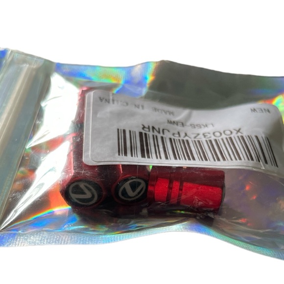 Set of 4 Lexus Branded Valve Steam Caps - Picture 2 of 2